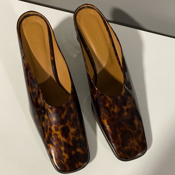 Sold By Far Kim Square Toe Mule in Patent - Picture 11 of 15